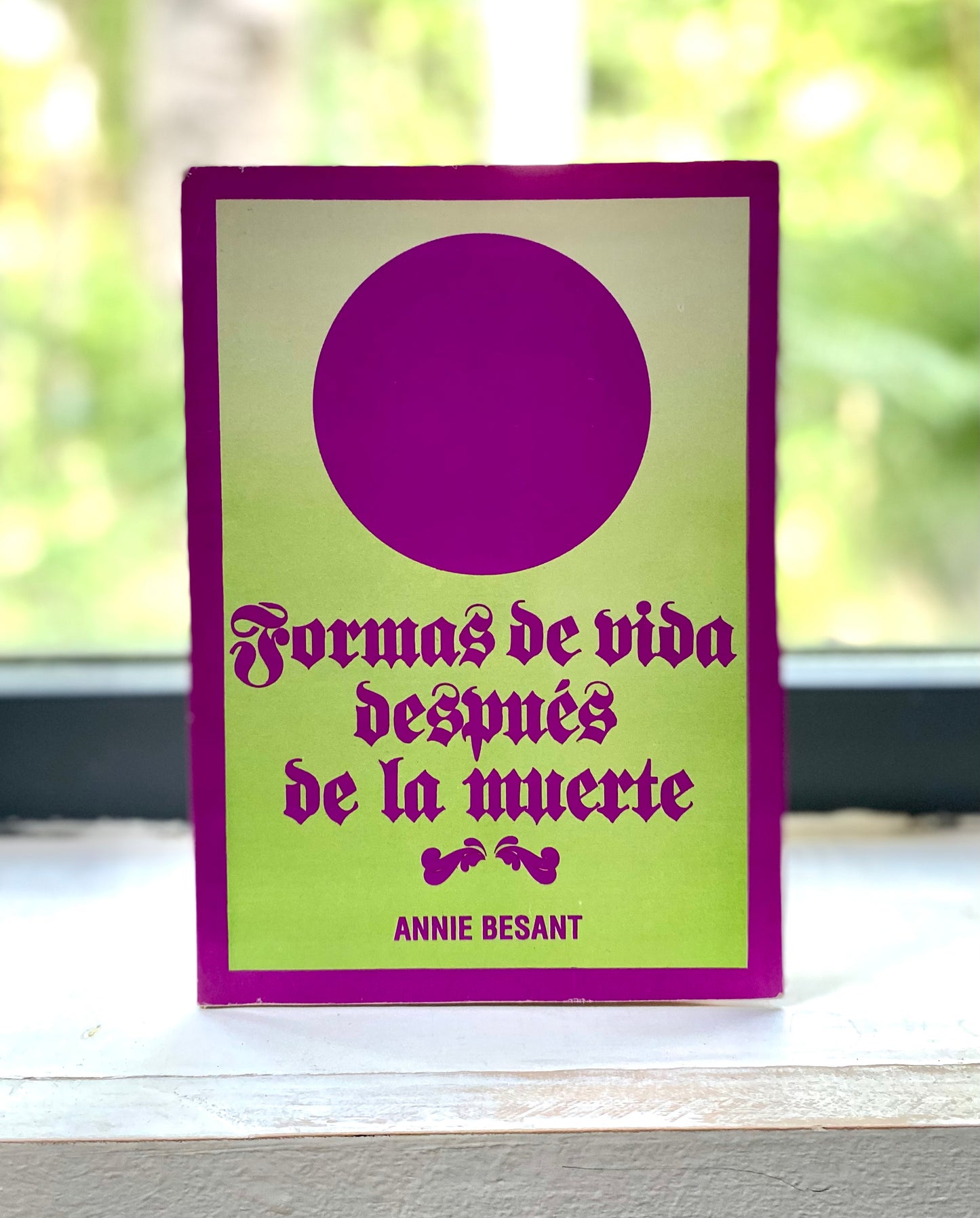 Formas de vida después de la muerte, Annie Besant
