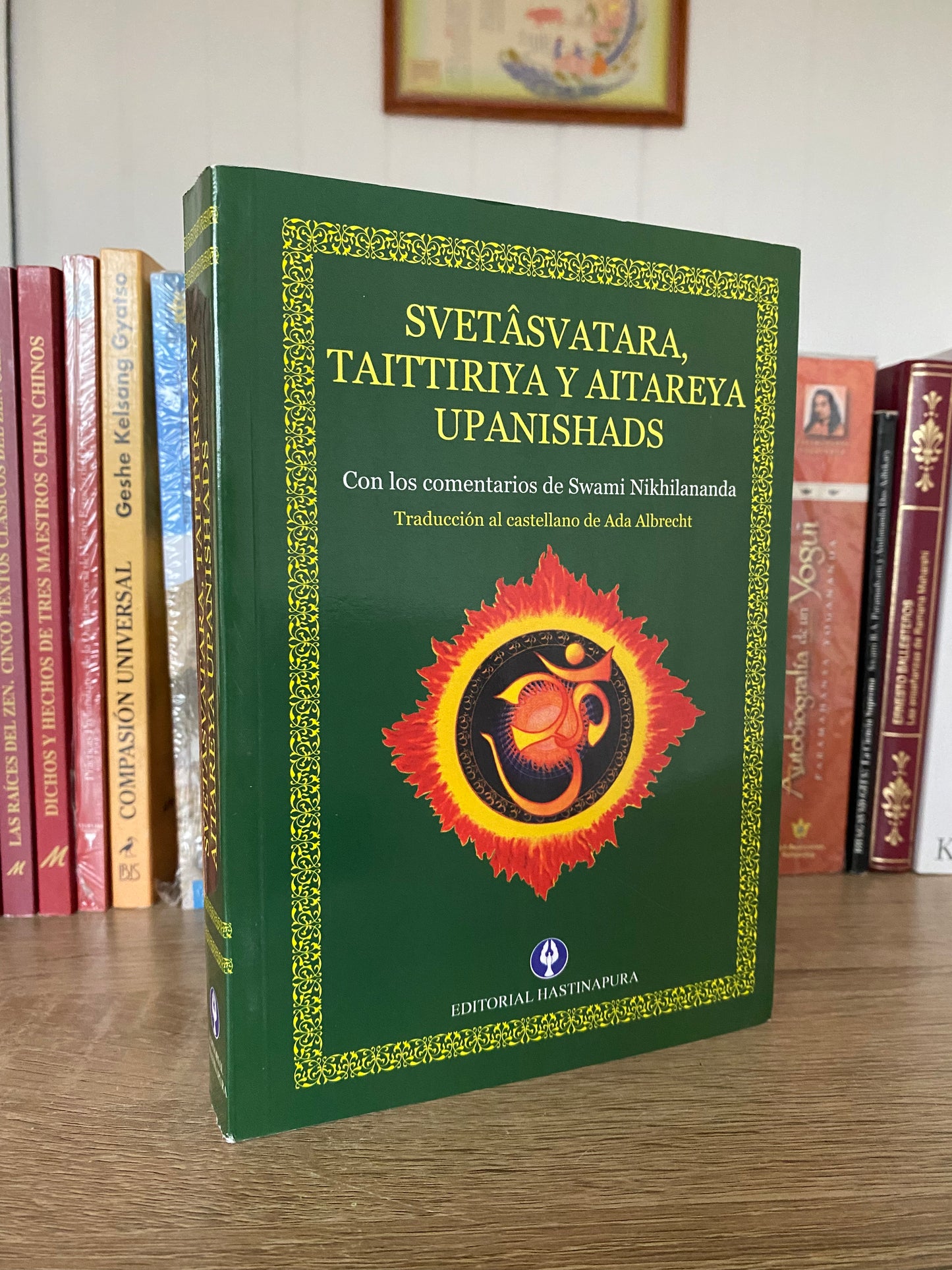 Svetâsvatara, Taittiriya y Aitareya Upanishads